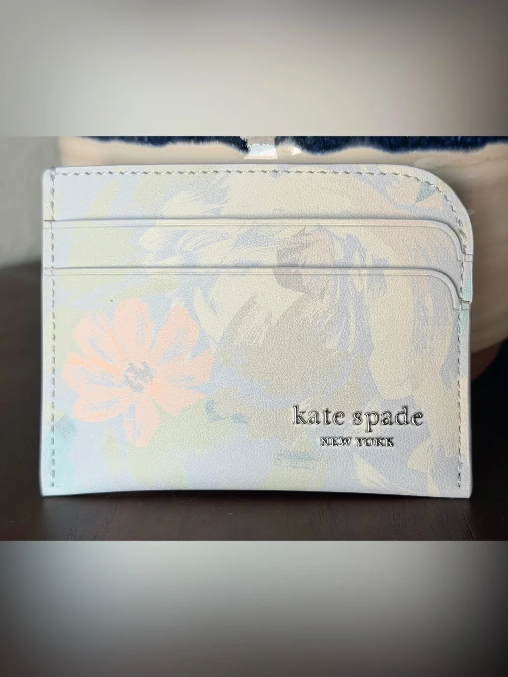 kate spade NWT Devin Hidden Garden